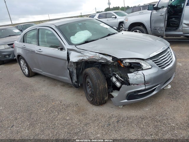 44725274 :رقم المزاد ، 1C3CCBAB0EN210631 vin ، 2014 Chrysler 200 Lx مزاد بيع