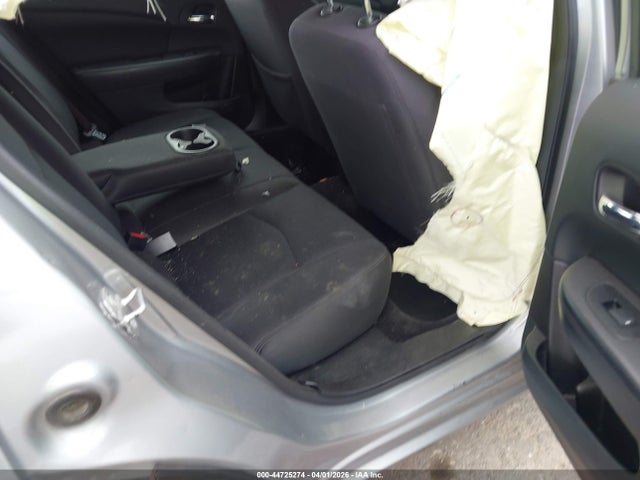 44725274 :رقم المزاد ، 1C3CCBAB0EN210631 vin ، 2014 Chrysler 200 Lx مزاد بيع