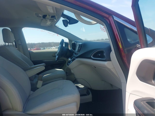 2017 CHRYSLER PACIFICA 2C4RC1CG9HR648807 Photo 4