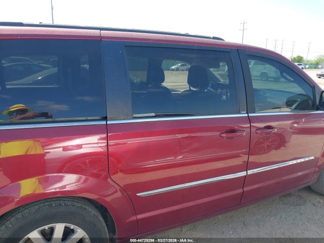 44725296 :رقم المزاد ، 2C4RC1BG8ER215895 vin ، 2014 Chrysler Town & Country Touring مزاد بيع