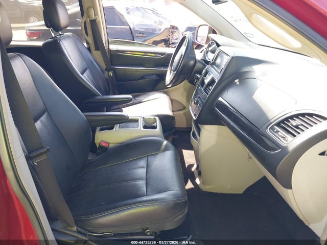 44725296 :رقم المزاد ، 2C4RC1BG8ER215895 vin ، 2014 Chrysler Town & Country Touring مزاد بيع