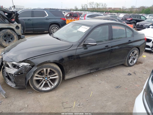 44725304 :رقم المزاد ، WBA3A5C55EF604613 vin ، 2014 Bmw 328i مزاد بيع