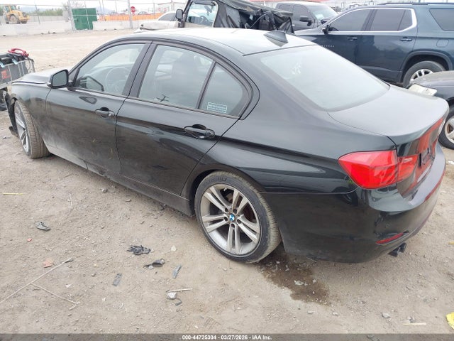44725304 :رقم المزاد ، WBA3A5C55EF604613 vin ، 2014 Bmw 328i مزاد بيع