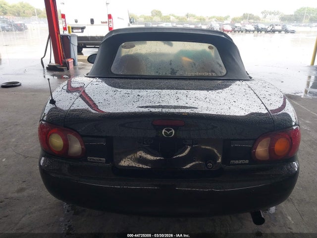 44725305 :رقم المزاد ، JM1NB3538X0113404 vin ، 1999 Mazda Mx-5 Miata Leather Pkg/popular Equipment Pkg/sports Pkg/touring Pkg مزاد بيع
