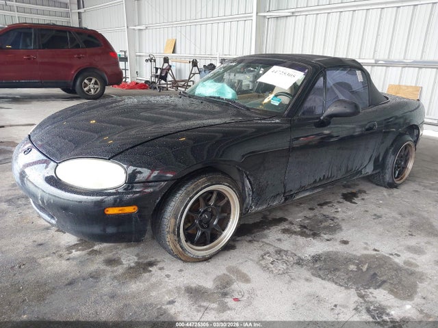 44725305 :رقم المزاد ، JM1NB3538X0113404 vin ، 1999 Mazda Mx-5 Miata Leather Pkg/popular Equipment Pkg/sports Pkg/touring Pkg مزاد بيع