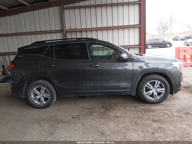 3GKALMEV8LL107137 GMC Terrain Fwd Sle