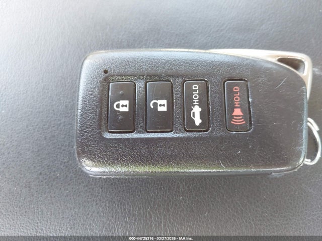 44725316 :رقم المزاد ، JTHBK1GG8D2047961 vin ، 2013 Lexus Es 350 مزاد بيع