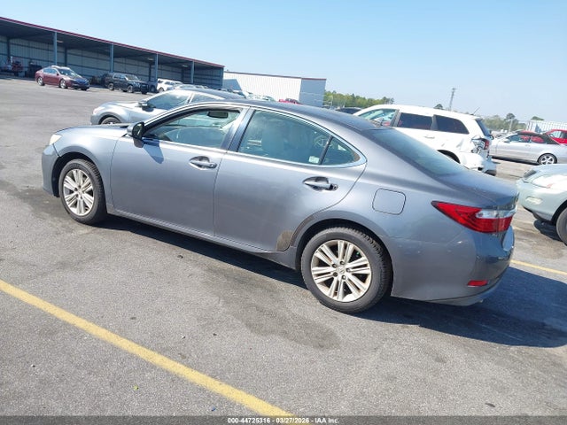 44725316 :رقم المزاد ، JTHBK1GG8D2047961 vin ، 2013 Lexus Es 350 مزاد بيع