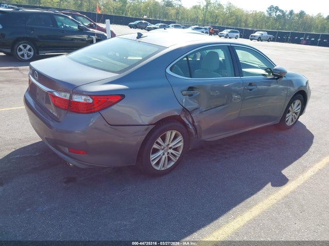44725316 :رقم المزاد ، JTHBK1GG8D2047961 vin ، 2013 Lexus Es 350 مزاد بيع