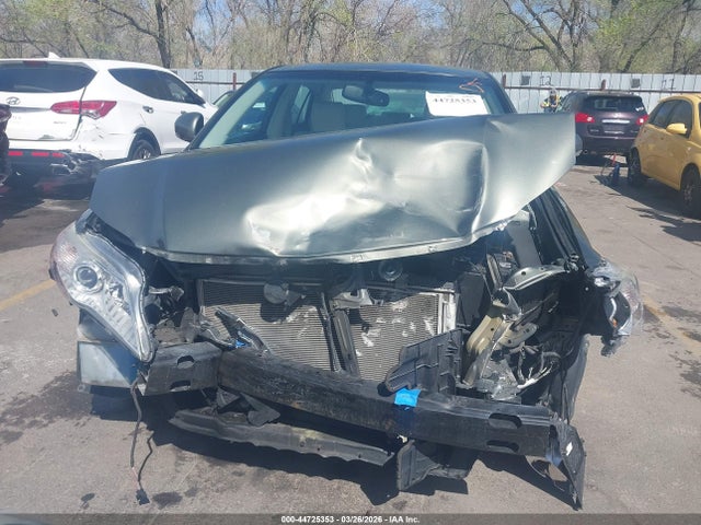 2011 Toyota Avalon მანქანა იყიდება აუქციონზე, vin: 4T1BK3DBXBU384747, აუქციონის ნომერი: 44725353