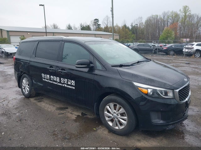 2018 KIA SEDONA KNDMB5C13J6359080