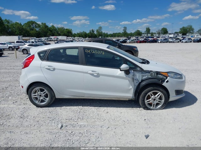 2019 Ford Fiesta Se მანქანა იყიდება აუქციონზე, vin: 3FADP4EJ9KM155691, აუქციონის ნომერი: 44725373