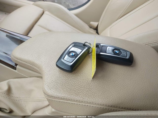 BMW 320i Xdrive 2015 WBA3C3G58FNS75700 Image 11