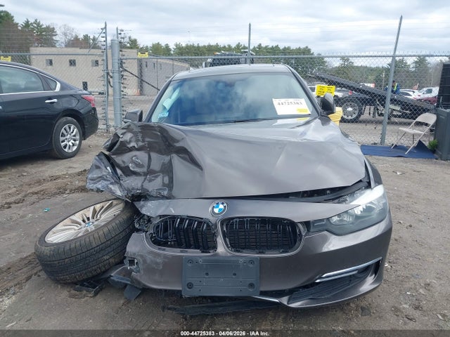 BMW 320i Xdrive 2015 WBA3C3G58FNS75700 Image 12