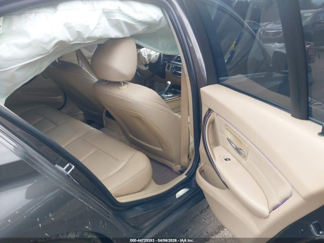 BMW 320i Xdrive 2015 WBA3C3G58FNS75700 Image 8