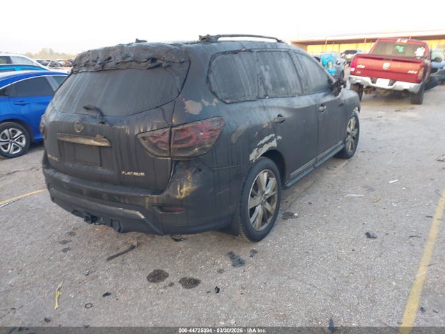 2016 Nissan Pathfinder Platinum მანქანა იყიდება აუქციონზე, vin: 5N1AR2MN7GC635085, აუქციონის ნომერი: 44725394