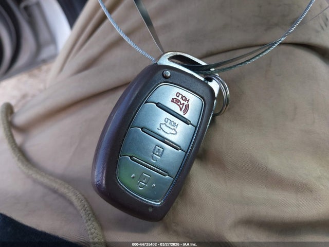 2015 Hyundai Sonata Limited მანქანა იყიდება აუქციონზე, vin: 5NPE34AF4FH200799, აუქციონის ნომერი: 44725402