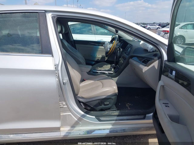 2015 Hyundai Sonata Limited მანქანა იყიდება აუქციონზე, vin: 5NPE34AF4FH200799, აუქციონის ნომერი: 44725402