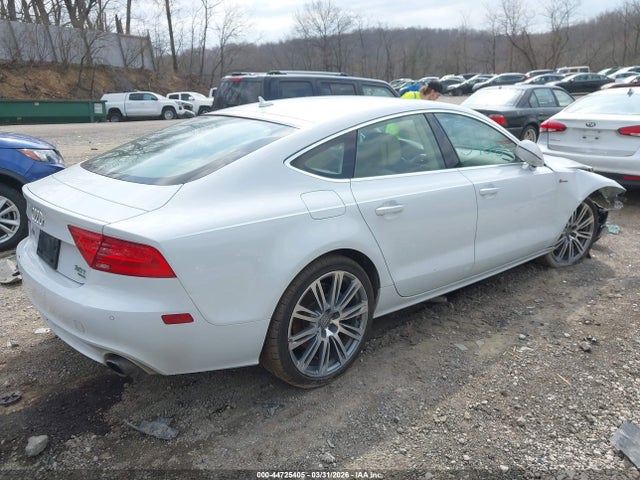 2014 AUDI A7 WAUWGAFC2EN012123 Photo 3