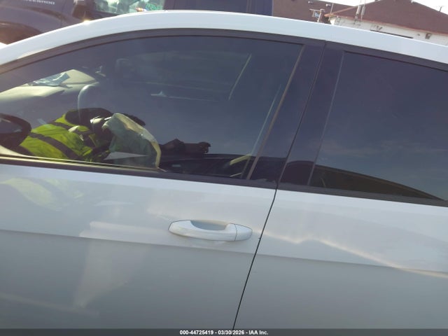Продажа на аукционе авто 2015 Volkswagen Golf Gti 2.0t Autobahn 4-door, vin: 3VW4T7AUXFM058249, номер лота: 44725419