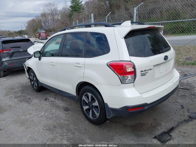 Продажа на аукционе авто 2017 Subaru Forester 2.5i Premium, vin: JF2SJAEC8HH483556, номер лота: 44725433
