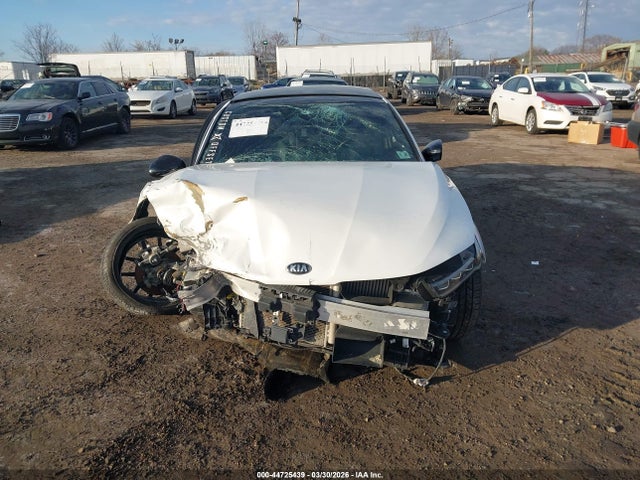 5XXG64J24MG081061 KIA K5 Gt-line