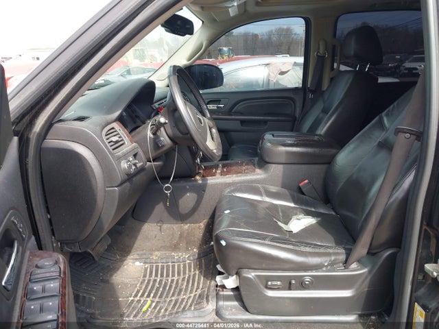 44725441 :رقم المزاد ، 1GKUKEEF6AR144238 vin ، 2010 Gmc Yukon Denali مزاد بيع
