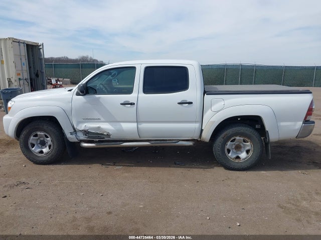 Продажа на аукционе авто 2011 Toyota Tacoma Base V6, vin: 3TMLU4EN7BM063478, номер лота: 44725464