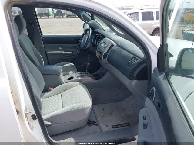 Продажа на аукционе авто 2011 Toyota Tacoma Base V6, vin: 3TMLU4EN7BM063478, номер лота: 44725464