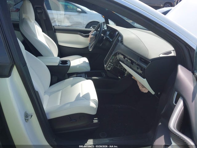 44725473 :رقم المزاد ، 5YJXCAE21JF118518 vin ، 2018 Tesla Model X 100d/75d/p100d مزاد بيع