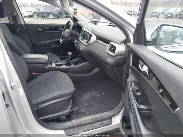 2019 Kia Sorento 2.4l Lx მანქანა იყიდება აუქციონზე, vin: 5XYPGDA32KG527609, აუქციონის ნომერი: 44725478