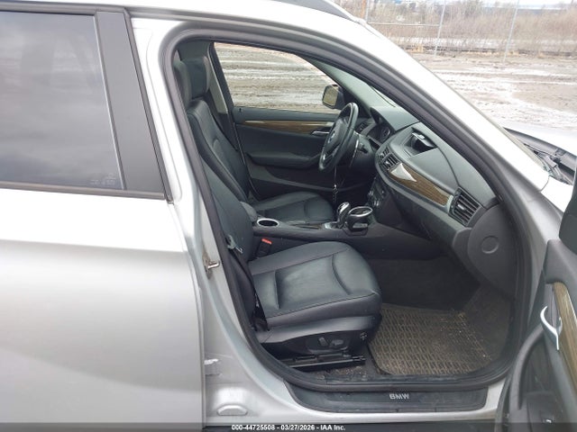 Продаж на аукціоні авто 2015 Bmw X1 Sdrive28i, vin: WBAVM1C59FV317887, номер лоту: 44725508