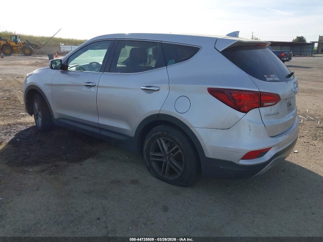 2017 HYUNDAI SANTA FE SPORT 5XYZT3LB1HG497739 Photo 2