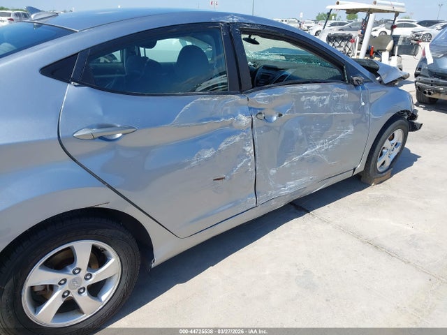 Hyundai ELANTRA SE 2015 5NPDH4AE4FH549708 Image 19