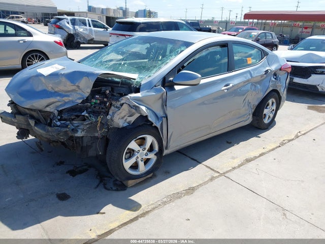 Hyundai ELANTRA SE 2015 5NPDH4AE4FH549708 Image 2