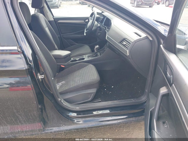 Продажа на аукционе авто 2022 Volkswagen Jetta 1.5t S, vin: 3VWCM7BU9NM012000, номер лота: 44725551
