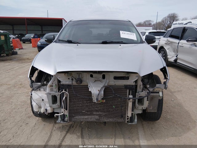 JA4AP3AU4JZ020830 Mitsubishi Outlander Sport 2.0 Le