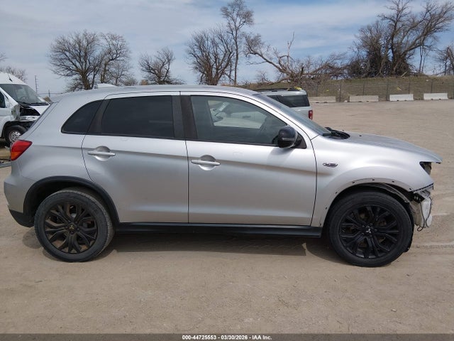JA4AP3AU4JZ020830 Mitsubishi Outlander Sport 2.0 Le