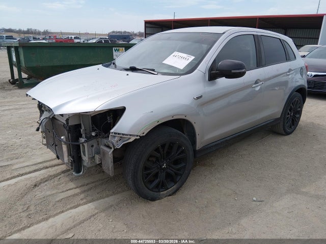 JA4AP3AU4JZ020830 Mitsubishi Outlander Sport 2.0 Le