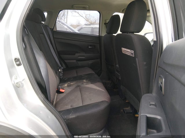 JA4AP3AU4JZ020830 Mitsubishi Outlander Sport 2.0 Le