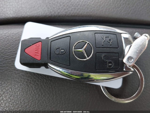2015 Mercedes-benz Glk 350 4matic მანქანა იყიდება აუქციონზე, vin: WDCGG8JB8FG408670, აუქციონის ნომერი: 44725556