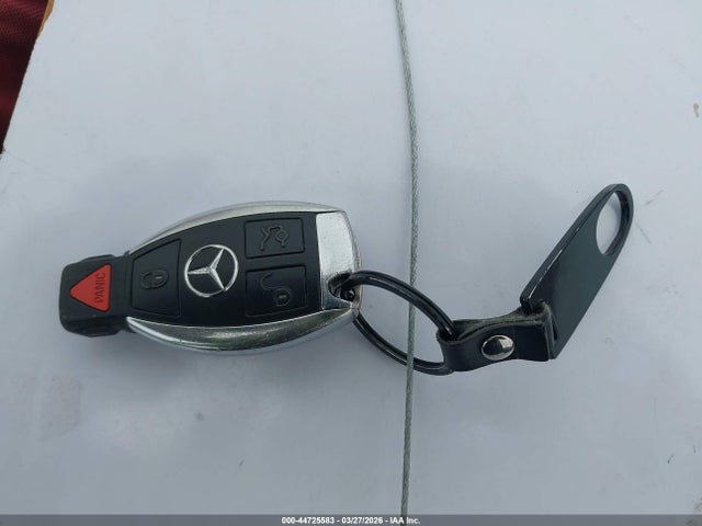2012 MERCEDES-BENZ C 300 WDDGF8BB7CA686293 Photo 10