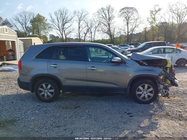 Продаж на аукціоні авто 2012 Kia Sorento Lx, vin: 5XYKT3A10CG201033, номер лоту: 44725584