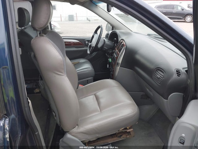Aukcja sprzedaży 2005 Chrysler Town & Country Limited, vin: 2C8GP64L05R294920, numer aukcji: 44725604