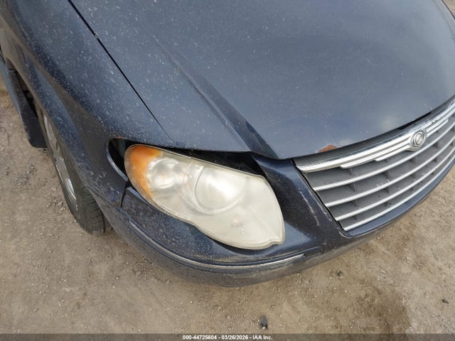 Aukcja sprzedaży 2005 Chrysler Town & Country Limited, vin: 2C8GP64L05R294920, numer aukcji: 44725604