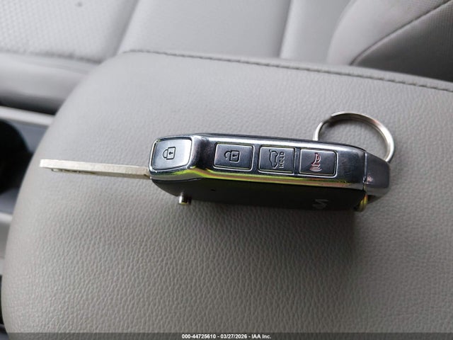 2022 KIA SOUL KNDJ23AU7N7811536 Photo 10