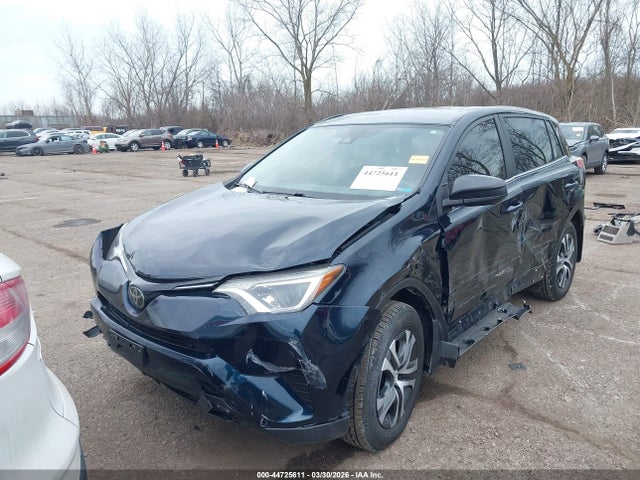 Продажа на аукционе авто 2018 Toyota Rav4 Le, vin: JTMBFREV8JD243050, номер лота: 44725611