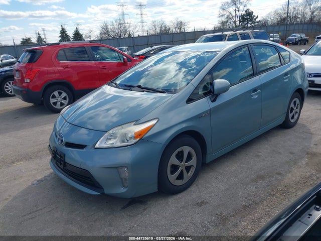 JTDKN3DU4E1809057 Toyota Prius Three