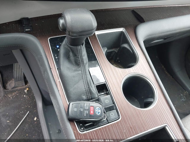 2022 Toyota Sienna Le მანქანა იყიდება აუქციონზე, vin: 5TDKRKEC4NS121969, აუქციონის ნომერი: 44725630
