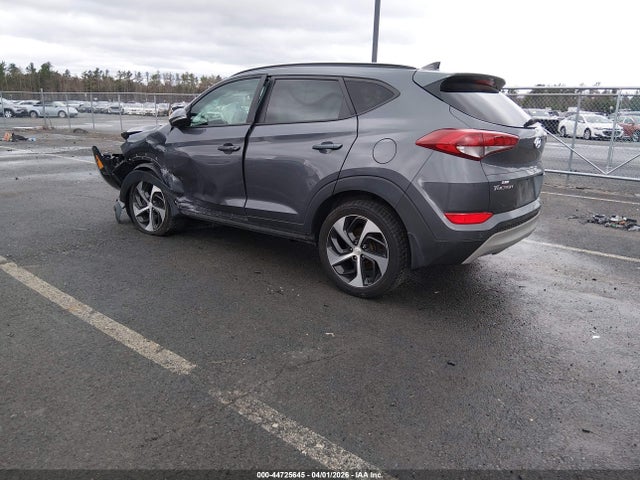 Продаж на аукціоні авто 2018 Hyundai Tucson Value, vin: KM8J3CA20JU833879, номер лоту: 44725645